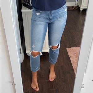 American Eagle Light-Wash, Ripped Mom-Jeans